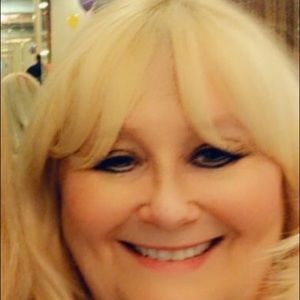 Meet your Posher, Cindy